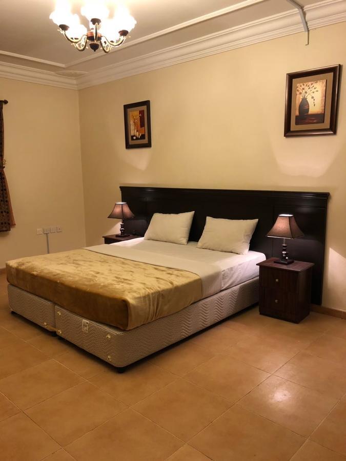 Апарт отель Al Meknan Furnished Units Медина Экстерьер фото