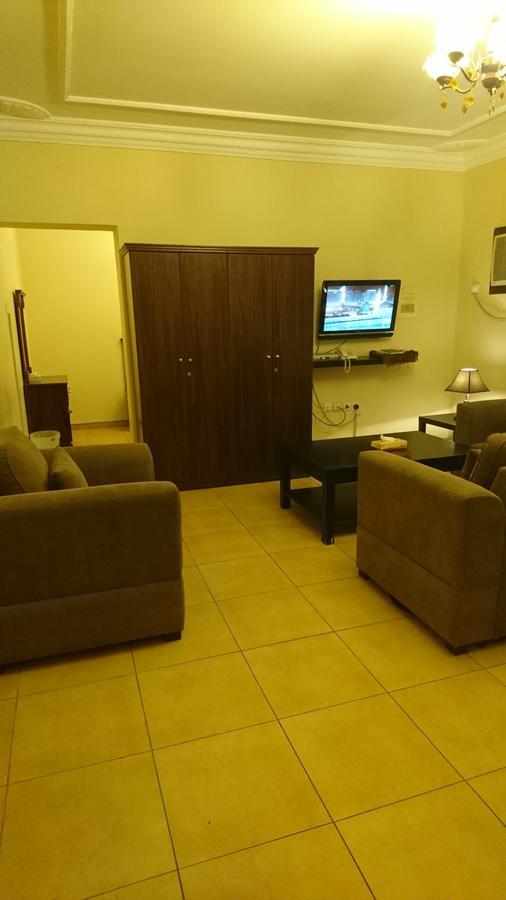 Апарт отель Al Meknan Furnished Units Медина Экстерьер фото