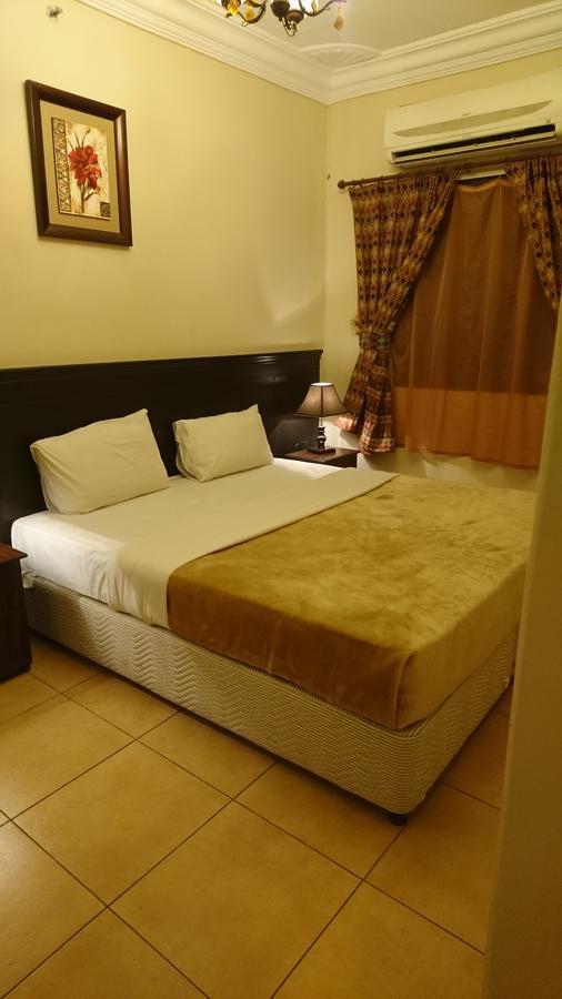 Апарт отель Al Meknan Furnished Units Медина Экстерьер фото